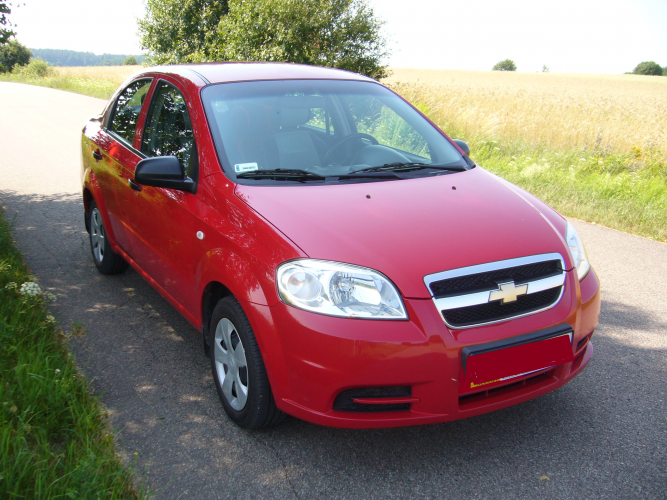 Sprzedam samochód osobowy marki Chevrolet Aveo