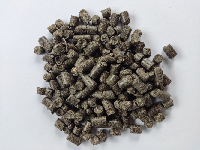 pellet-z-luski-slonecznika-8mm-bigbag-1280-netto-130343-sprzedam.jpg