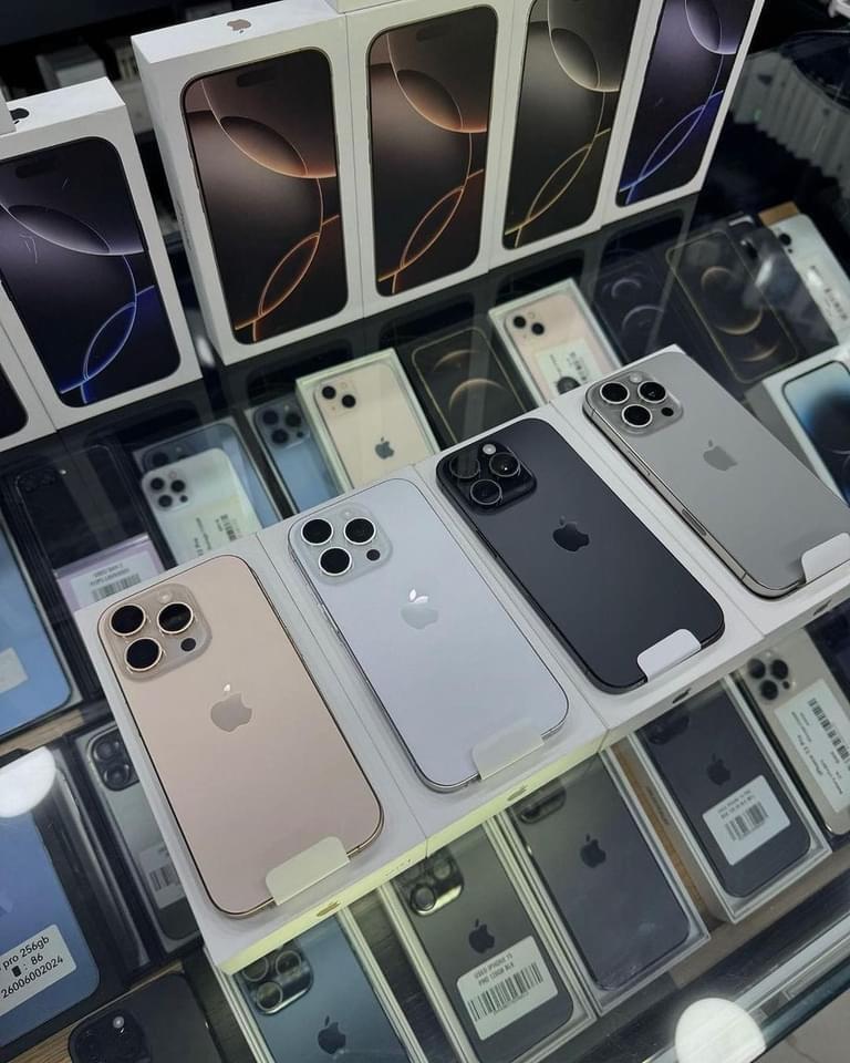Oryginalny Apple iPhone 16 Pro Max, iPhone 16 Pro, iPhone 16, iPhone 16 Plus, iPhone 15 Pro Max, iPhone 15 Pro, iPhone 15, iPhone 15 Plus, iPhone 14 Pro Max, iPhone 14 Pro, iPhone 14, iPhone 14 Plus, Samsung Galaxy S24 Ultra , Samsung Galaxy S24, Samsung Galaxy S24+ Oryginalny Apple iPhone 16 Pro Max, iPhone 16 Pro, iPhone 16, iPhone 16 Plus, iPhone 15 Pro Max, iPhone 15 Pro, iPhone 15, iPhone 15 Plus, iPhone 14 Pro Max, iPhone 14 Pro, iPhone 14, iPhone 14 Plus, Samsung Galaxy S24 Ultra , Samsung Galaxy S24, Samsung Galaxy S24+