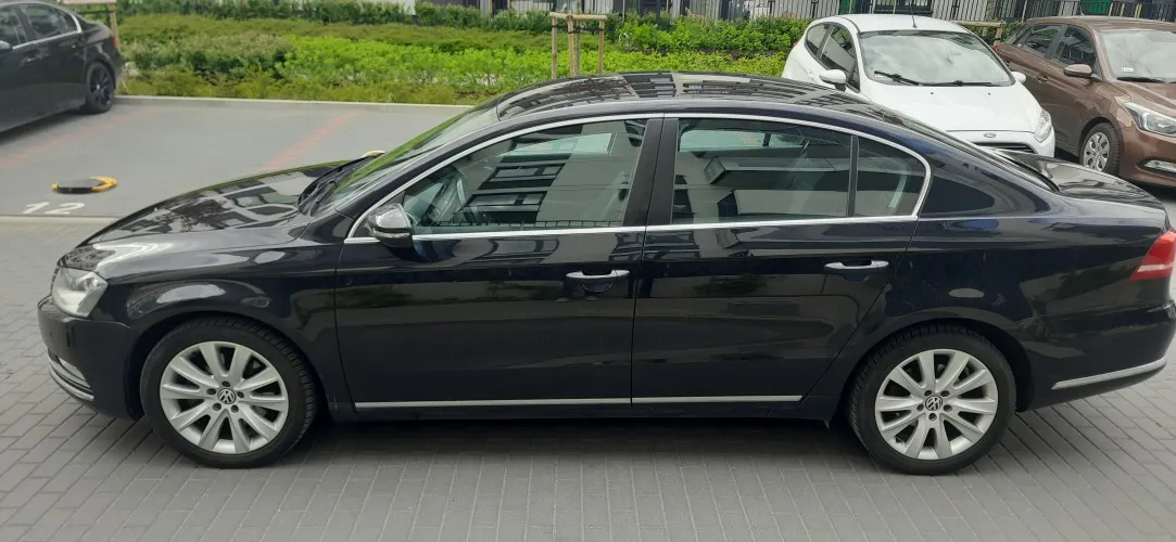 volkswagen-passat-20tdi-bluemotiom-143824-warszawa.webp