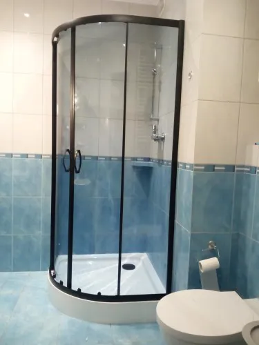 BRODZIK,kabina prysznicowa-profesjonalny montaż urządzeń sanitarnych.