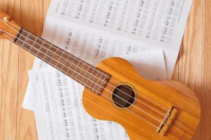 Nauka gry na gitarze i ukulele Nauka gry na gitarze i ukulele