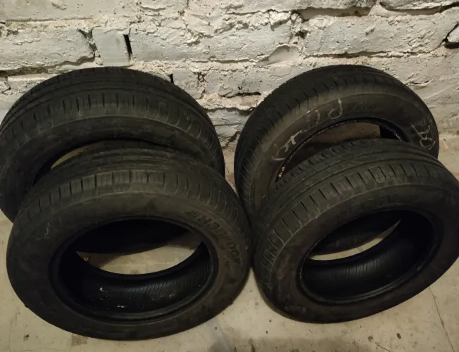 Komplet opon letnich 185/60R14