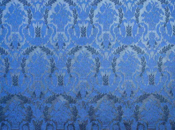 medea-niebieski4.webp