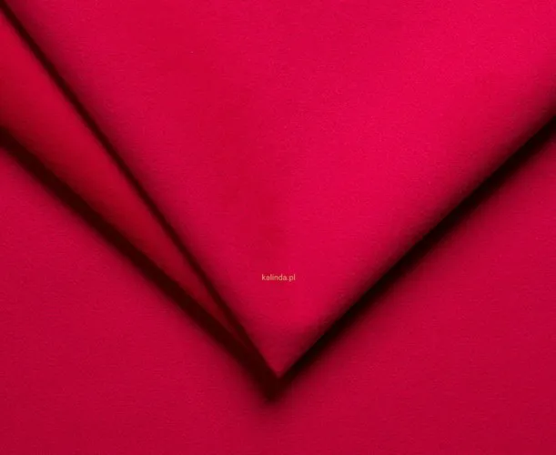 trinity-09-red5.webp
